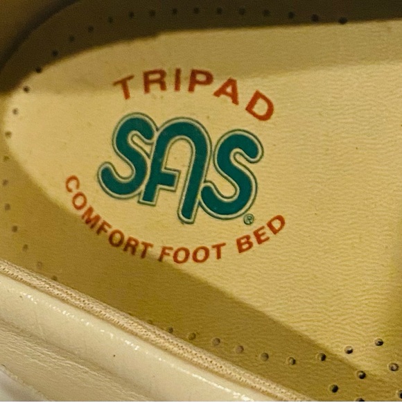 Womens SAS Tripad Slip on Flats Ivory/cream size 7 Made in USA - Picture 10 of 10